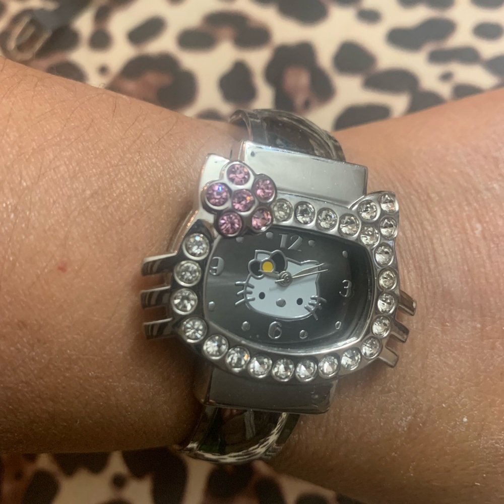 Hello kitty bracelet style watch